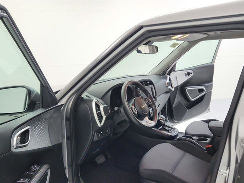 Used 2022 Kia Soul LX w/ Technology Package image 20