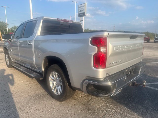 Used 2020 Chevrolet Silverado 1500 LT w/ Texas Edition AWD/4WD image 4