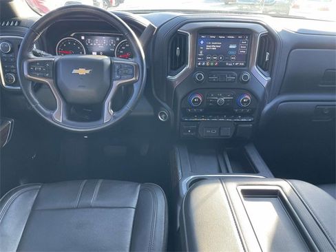 Used 2022 Chevrolet Silverado 1500 High Country image 4