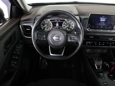 Certified 2023 Nissan Rogue S FWD image 10