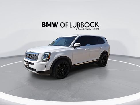 Used 2021 Kia Telluride LX AWD/4WD image 4