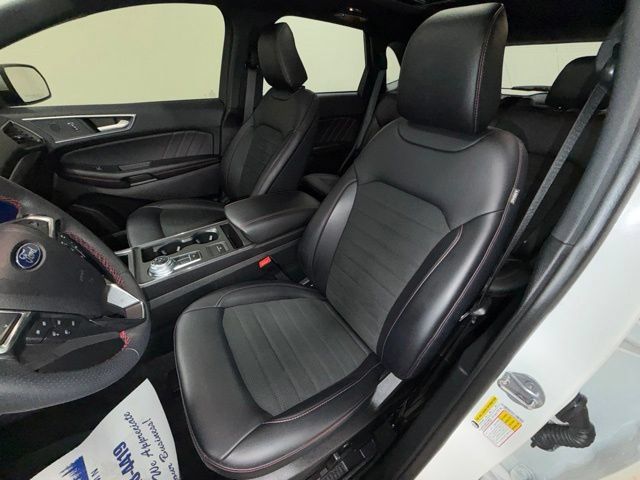 Used 2024 Ford Edge ST-Line AWD/4WD image 12