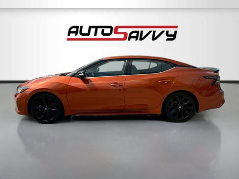 Used 2022 Nissan Maxima SR w/ Sport Mat Group image 4