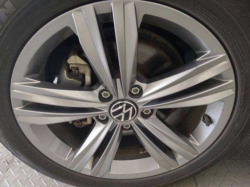 Used 2024 Volkswagen Jetta SE FWD image 31