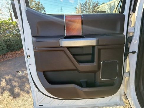 Used 2018 Ford F150 King Ranch w/ Equipment Group 601A Luxury image 9