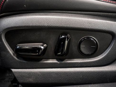 Used 2023 Lexus UX 250h F Sport image 7