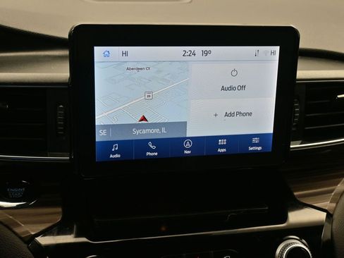 Used 2022 Ford Explorer Limited w/ Equipment Group 301A image 19