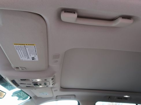 Certified 2021 GMC Yukon Denali w/ Denali Ultimate Package image 13