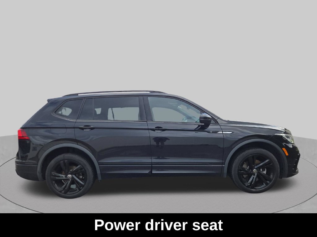 Used 2023 Volkswagen Tiguan SE R-Line FWD image 11