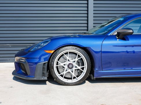 Certified 2024 Porsche 718 Cayman GT4 RS image 11