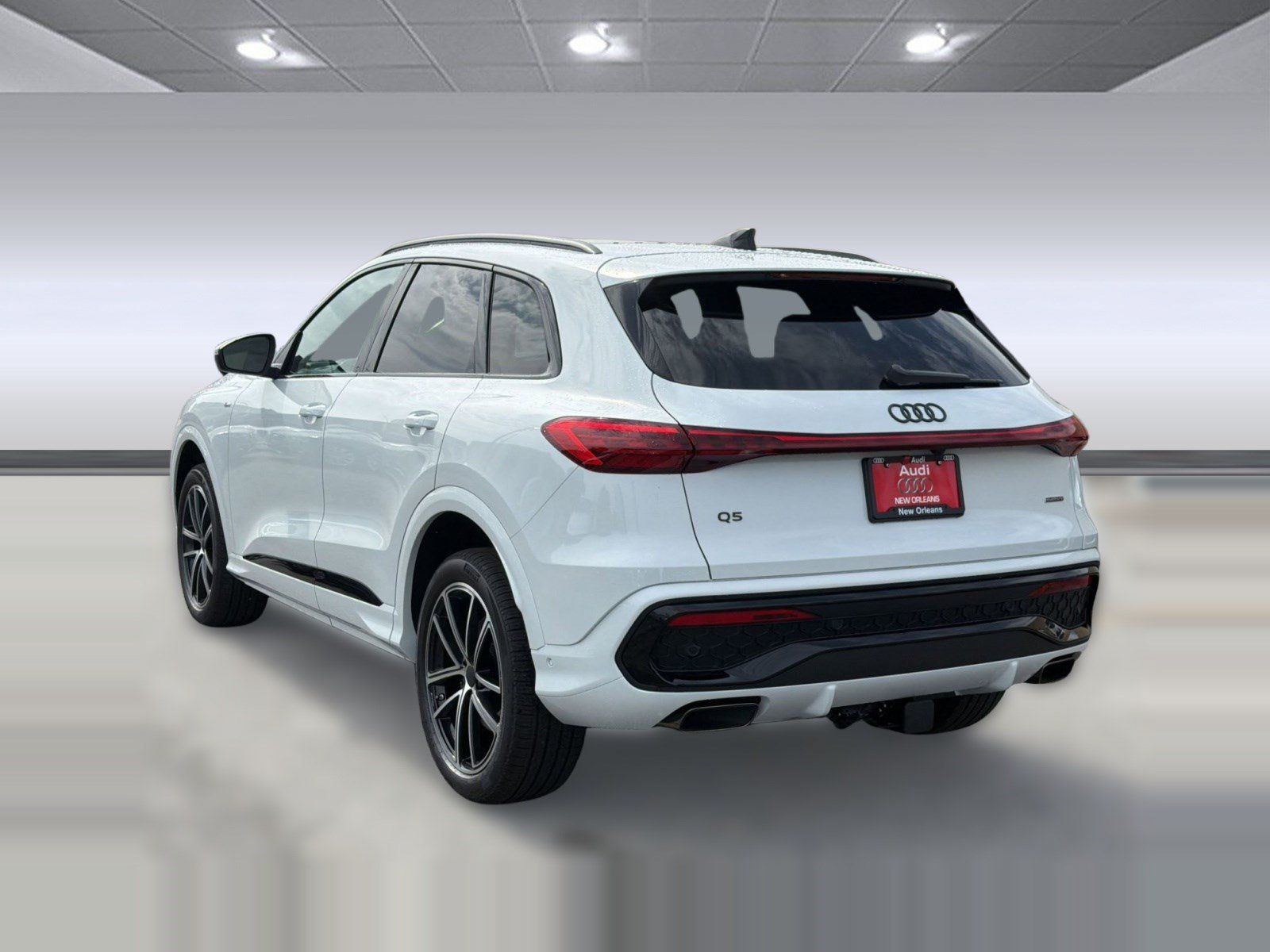 New 2026 Audi Q5 Premium Plus AWD/4WD image 3