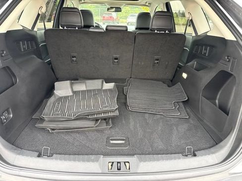 Certified 2023 Ford Edge SEL w/ Convenience Package AWD/4WD image 8