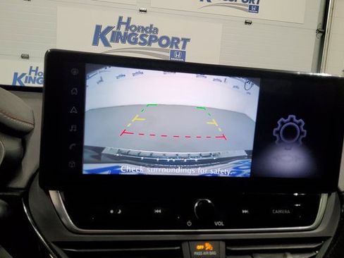 Used 2023 Nissan Altima 2.5 SR w/ SR Premium Package image 34