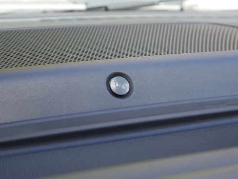 Certified 2024 Ford F150 Lariat image 11