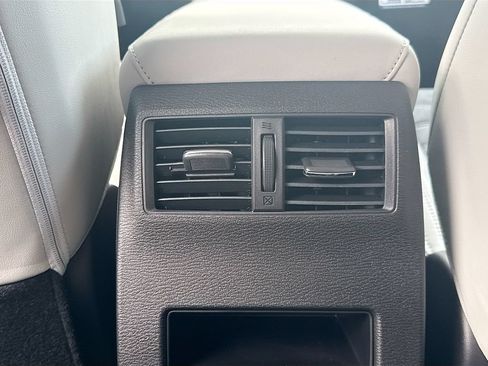 New 2026 Mitsubishi Outlander SE FWD image 27