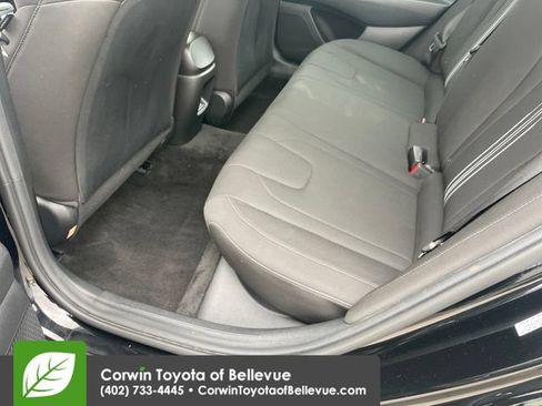 Used 2024 Hyundai Elantra SEL FWD image 23