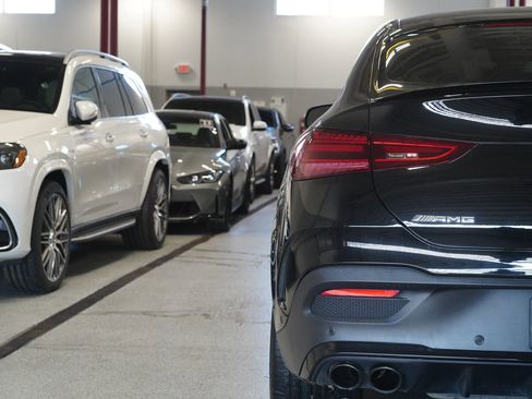 Used 2024 Mercedes-Benz GLE 53 AMG 4MATIC Coupe image 10