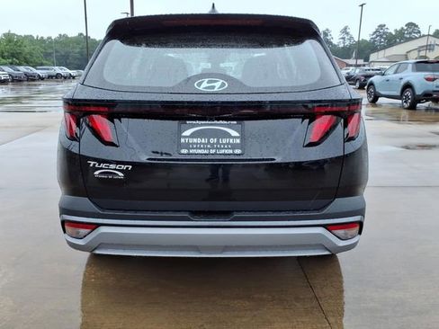 New 2026 Hyundai Tucson SE FWD image 3