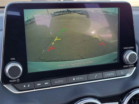 New 2025 Nissan Sentra SR image 9