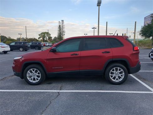 Used 2017 Jeep Cherokee Sport w/ Trailer Tow Group image 2