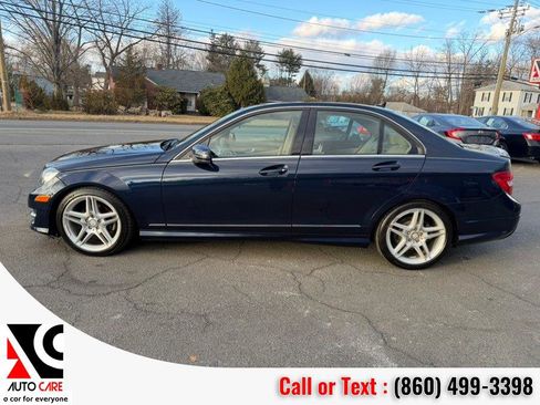 Used 2012 Mercedes-Benz C 300 Sport image 4