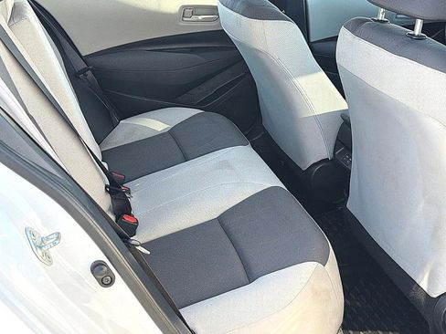 Used 2023 Toyota Corolla LE image 23