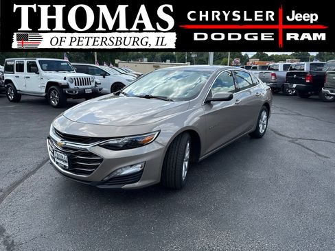 Used 2023 Chevrolet Malibu LT FWD image 4