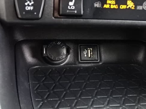 Certified 2023 Toyota RAV4 XLE Premium FWD image 32