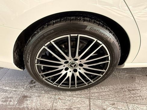 Used 2023 Mercedes-Benz C 300 4MATIC Sedan w/ Exclusive Trim Package image 43