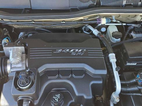 Used 2006 Chevrolet Equinox LS image 29