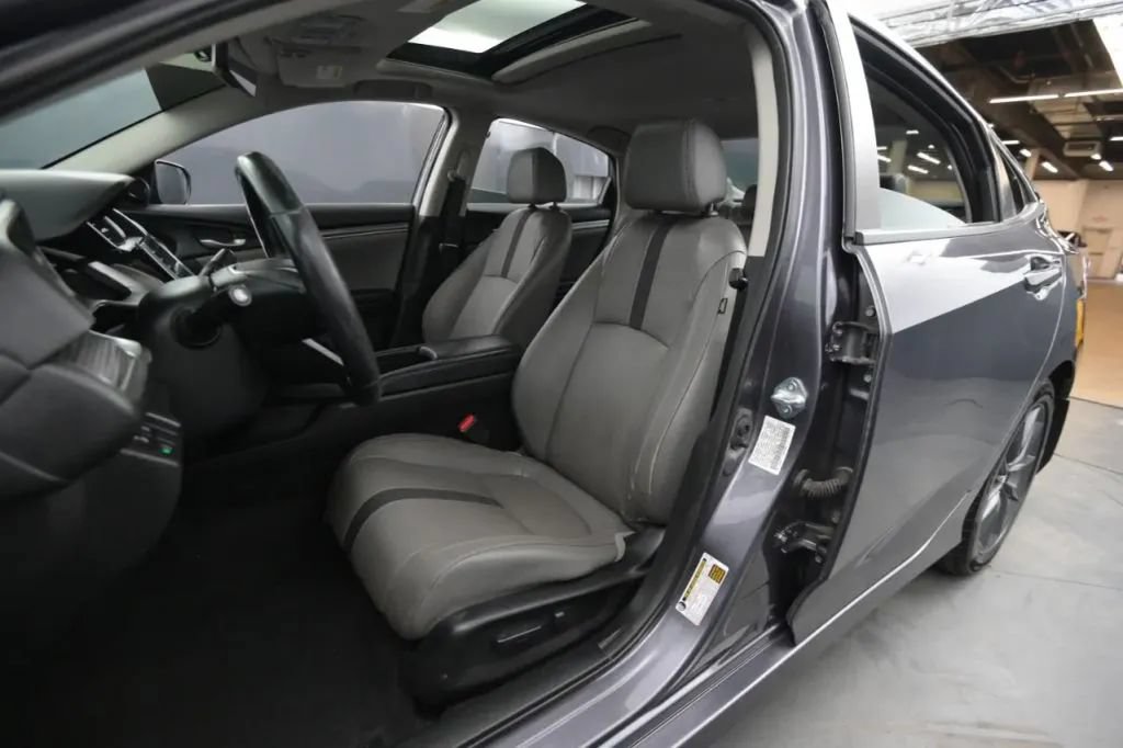 Used 2021 Honda Civic EX-L image 39