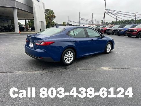 Used 2025 Toyota Camry LE FWD image 3