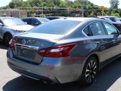 Used 2018 Nissan Altima 2.5 SL FWD image 7