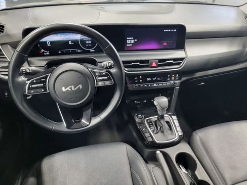 Used 2024 Kia Seltos EX AWD/4WD image 28