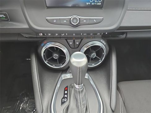 Used 2017 Chevrolet Camaro LT image 26