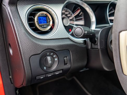 Used 2012 Ford Mustang Shelby GT500 w/ SVT Performance Pkg image 15