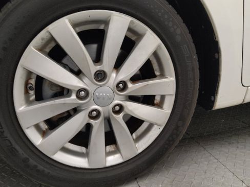 Used 2016 Kia Forte Koup EX image 31