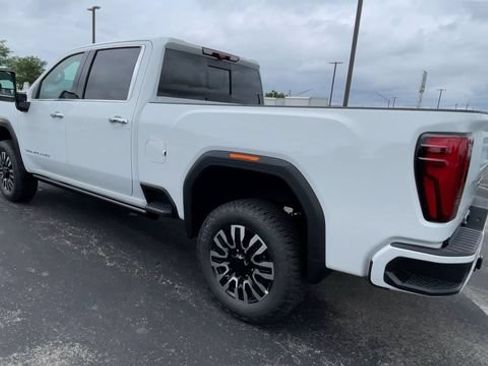 New 2026 GMC Sierra 2500 Denali Ultimate w/ Max Trailering Package AWD/4WD image 8