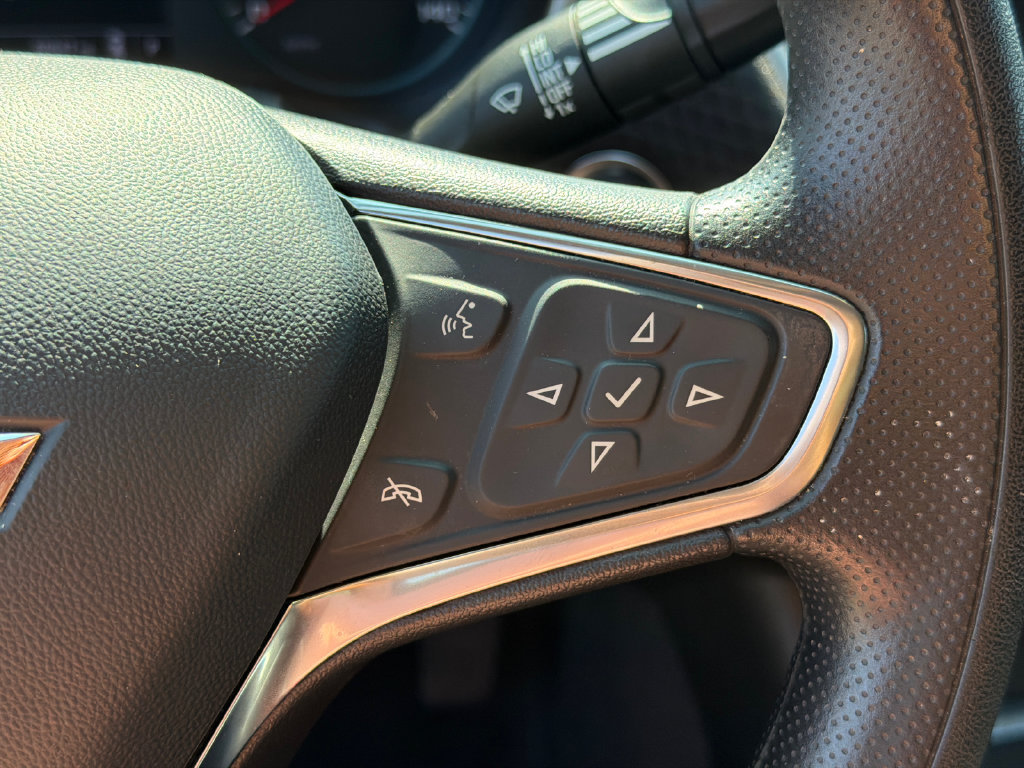 Used 2025 Chevrolet Malibu LT FWD image 25