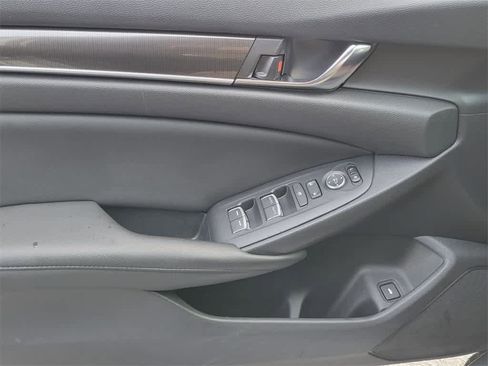 Used 2021 Honda Accord Sport Special Edition image 17