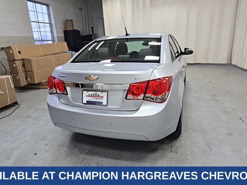 Used 2011 Chevrolet Cruze LT image 11