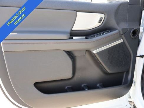 Certified 2025 Ford Expedition Active AWD/4WD image 23