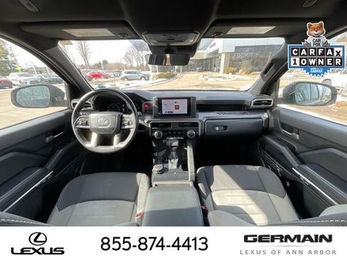 Used 2024 Toyota Tacoma TRD Off-Road image 12