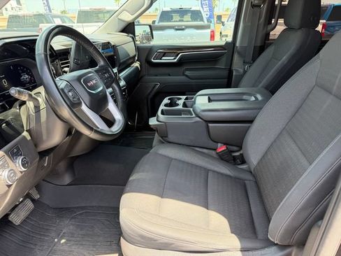 Used 2024 GMC Sierra 1500 Elevation AWD/4WD image 11