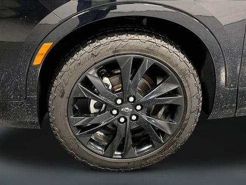 Used 2019 Chevrolet Blazer RS w/ Sun and Wheels Package AWD/4WD image 30
