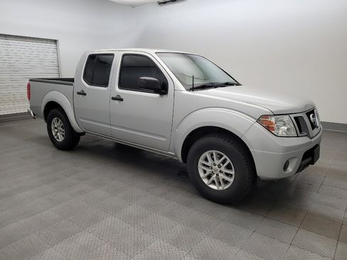 Used 2019 Nissan Frontier SV RWD image 11