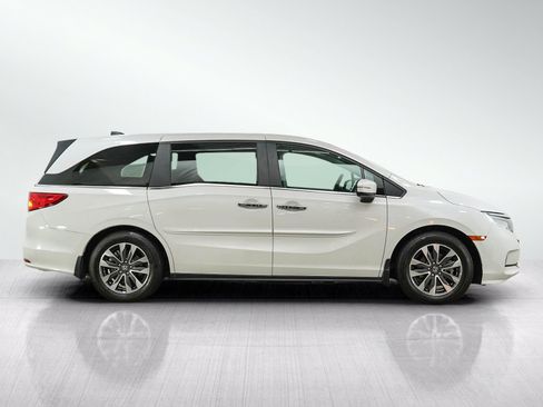 Used 2023 Honda Odyssey EX-L image 6
