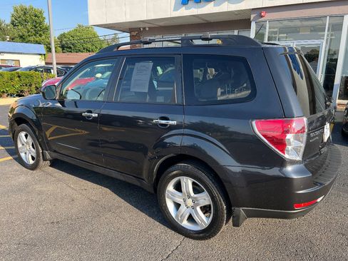 Used 2010 Subaru Forester 2.5X Premium w/ Popular Equipment Group 7B AWD/4WD image 12