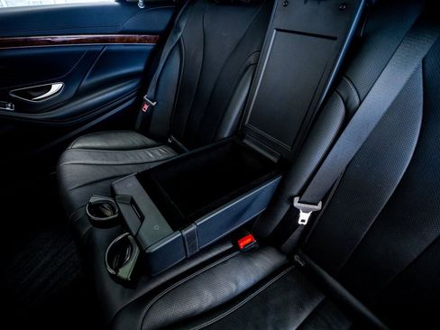 Used 2015 Mercedes-Benz S 550 Sedan image 48