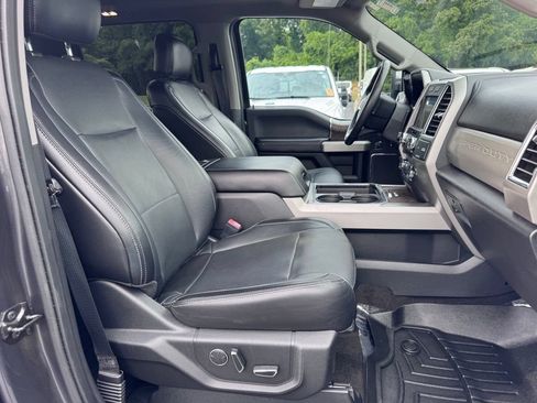 Used 2018 Ford F250 Lariat w/ Lariat Ultimate Package AWD/4WD image 26